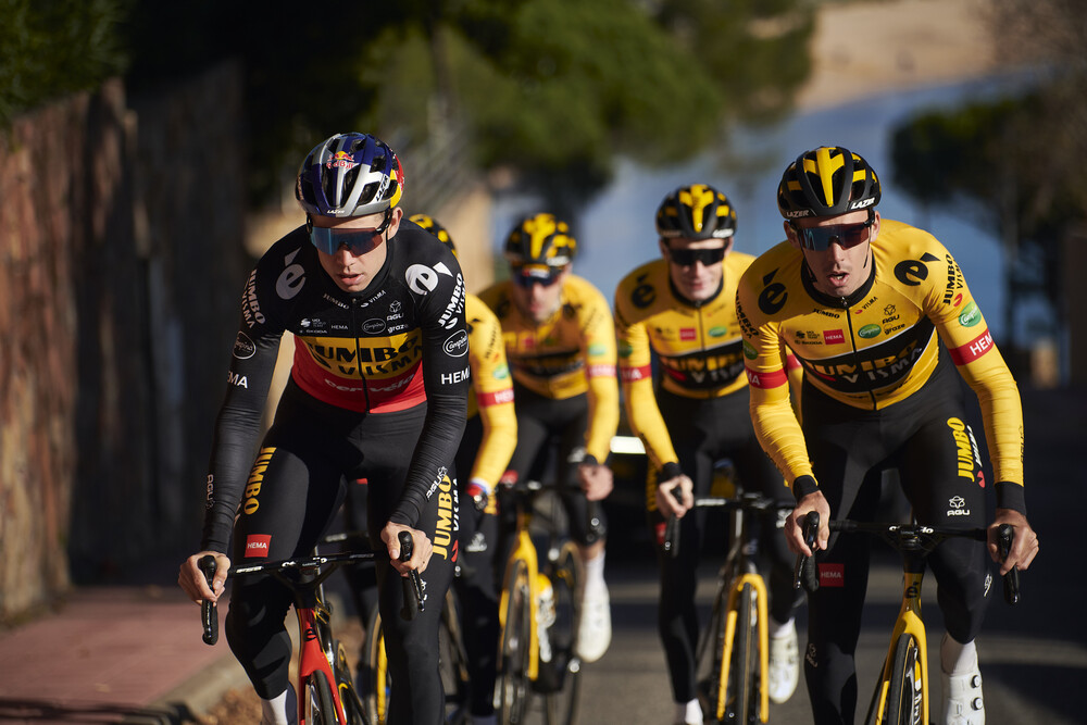Jumbo-Visma 2022 team presentation