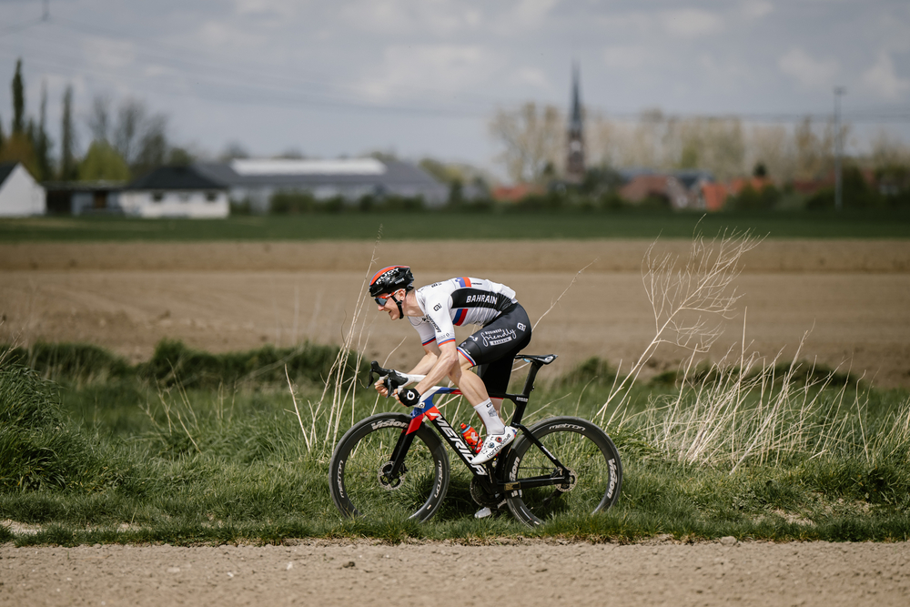 Mohoric riding his Merida Reacto bike doing a reco of 119th Paris Roubaix