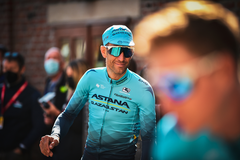 Vincenzo Nibali wearing Astana team jersey at start the of La Fleche Wallone 2022